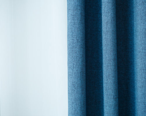 カーテンのレンタルについて